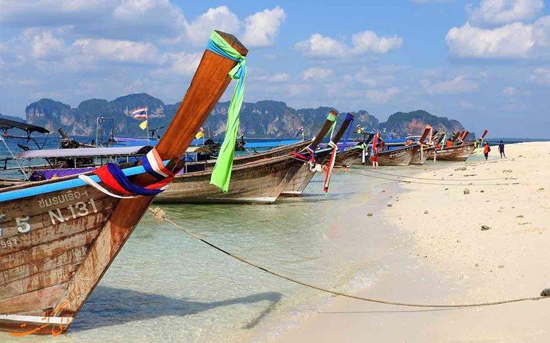 برای سفر به تایلند چه وسایلی در چمدان خود بگذاریم؟